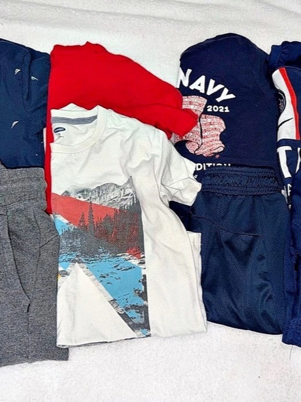 Boys Size 8 Medium Clothing Lot 8 Pc - 5 Shirts & 3 Bottoms
